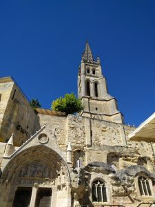 Bordeaux Wine Cruise through Southwest France